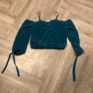 crop top blouse